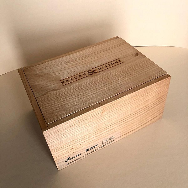 Wooden box